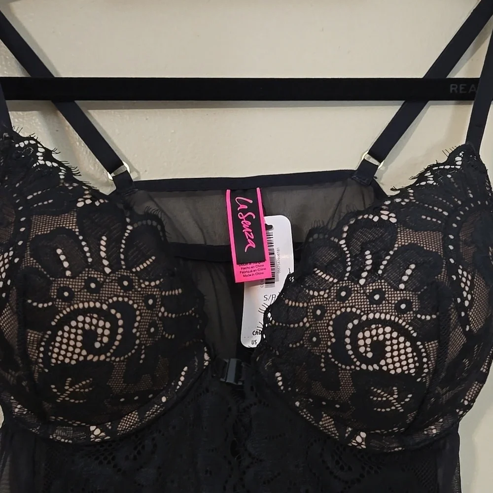La SENZA Black Lace Chemise with Adjustable Straps Size S/P NWT